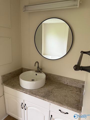 194 County Road 449, Town Creek, AL 35672