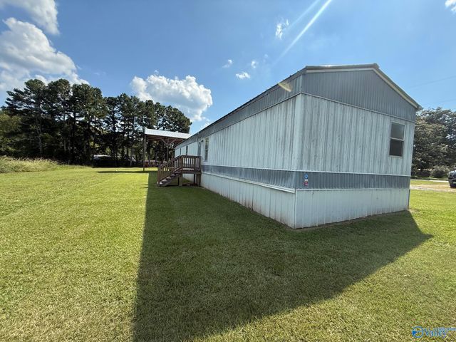 194 County Road 449, Town Creek, AL 35672