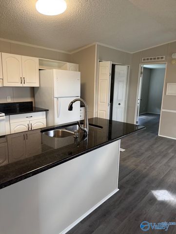 194 County Road 449, Town Creek, AL 35672