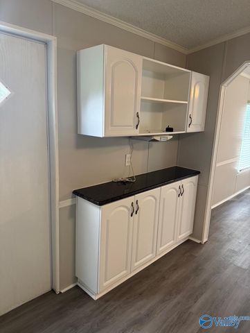 194 County Road 449, Town Creek, AL 35672