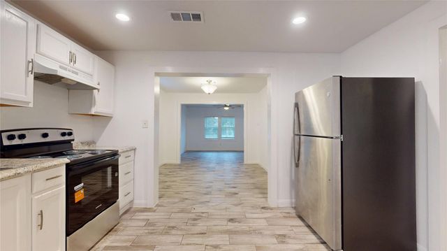 607 W Park Street, Sugar Land, TX 77498