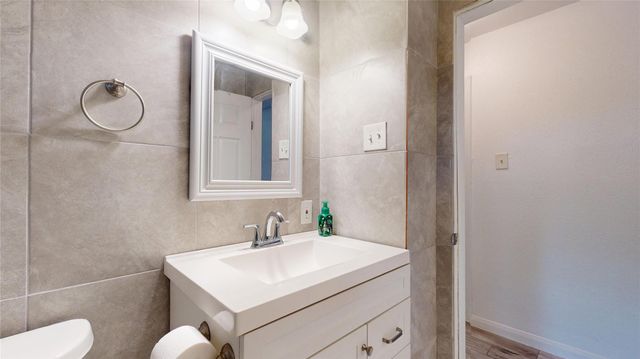 607 W Park Street, Sugar Land, TX 77498