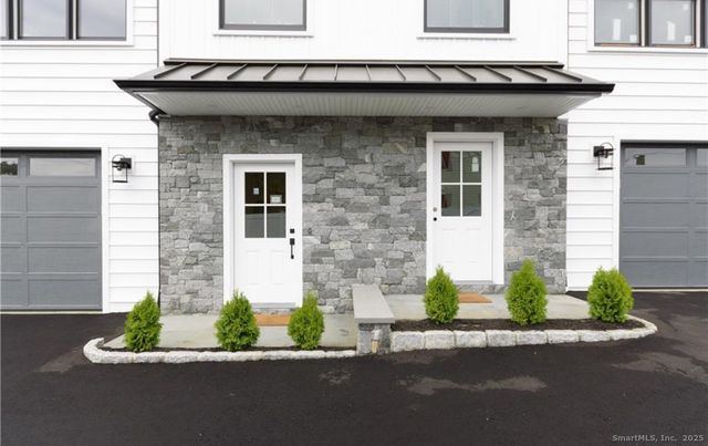 124 Fox Street, Fairfield, CT 06824