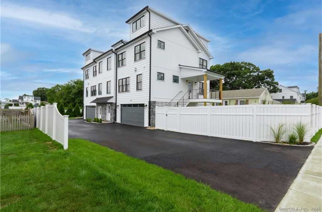 124 Fox Street, Fairfield, CT 06824