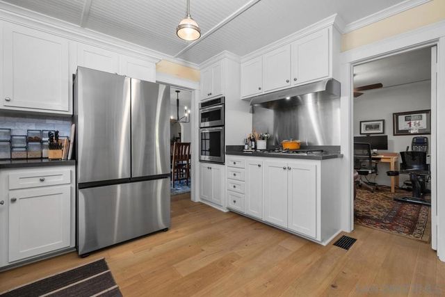 5151 Hastings Road, San Diego, CA 92116