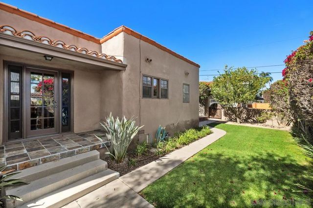 5151 Hastings Road, San Diego, CA 92116