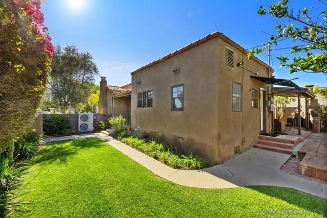 5151 Hastings Road, San Diego, CA 92116