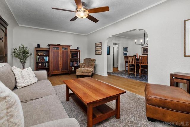 5151 Hastings Road, San Diego, CA 92116