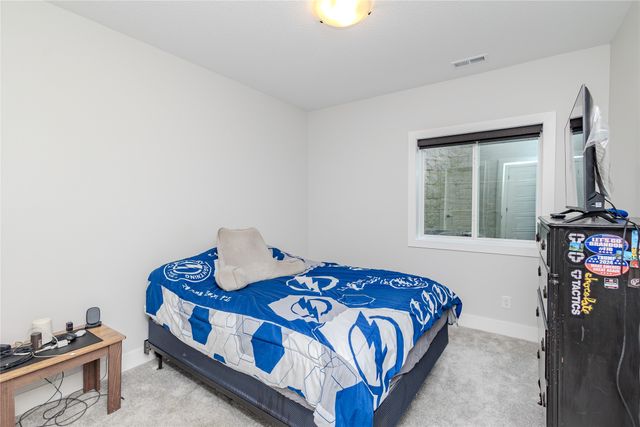 1290 S Radley Street, West Des Moines, IA 50266