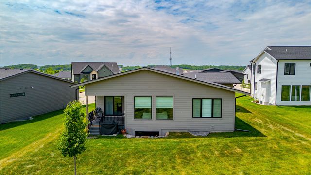 1290 S Radley Street, West Des Moines, IA 50266