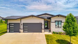 1290 S Radley Street, West Des Moines, IA 50266