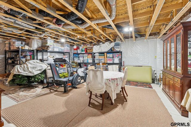 7713 S 188 Street, Omaha, NE 68136