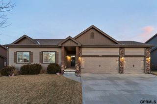 7713 S 188 Street, Omaha, NE 68136