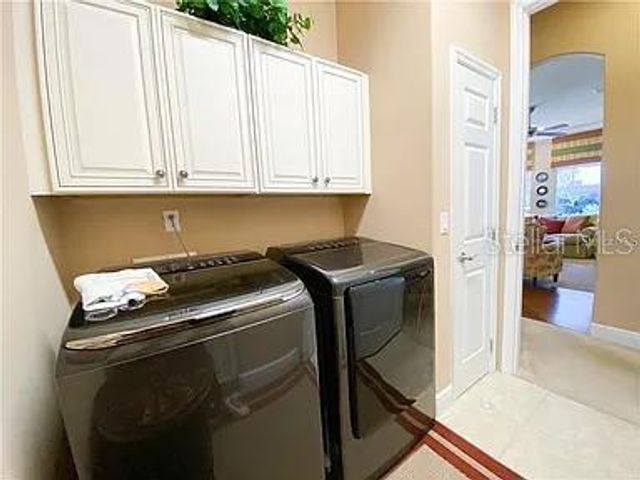 2810 SWOOP CIRCLE, Kissimmee, FL 34741
