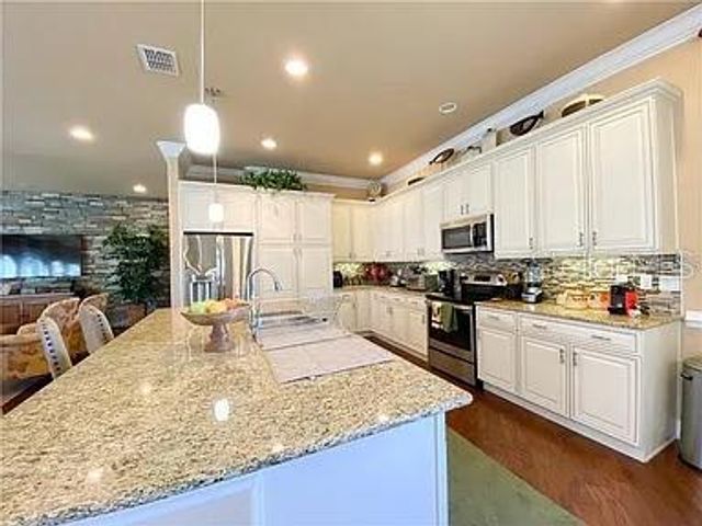 2810 SWOOP CIRCLE, Kissimmee, FL 34741