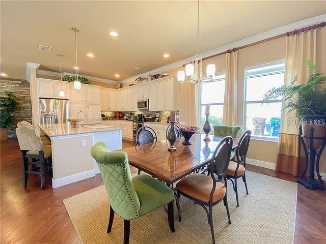 2810 SWOOP CIRCLE, Kissimmee, FL 34741