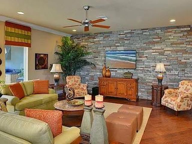 2810 SWOOP CIRCLE, Kissimmee, FL 34741
