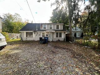 34048 Beach Park Avenue, Eastlake, OH 44095