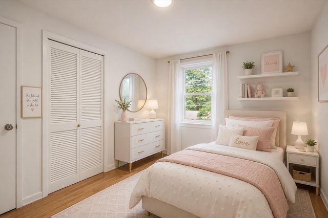 25 Pinedale St, Southbridge, MA 01550
