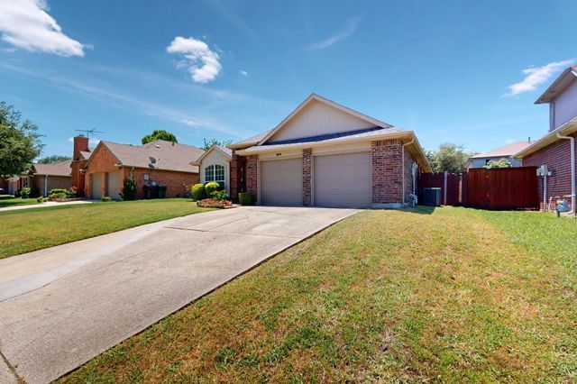 824 Ingleside Drive, Plano, TX 75075