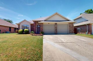 824 Ingleside Drive, Plano, TX 75075
