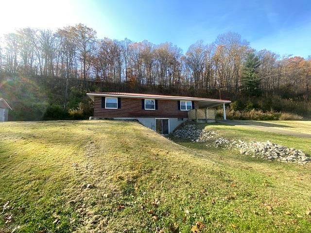 10443 State Route 5, Ashland, KY 41102