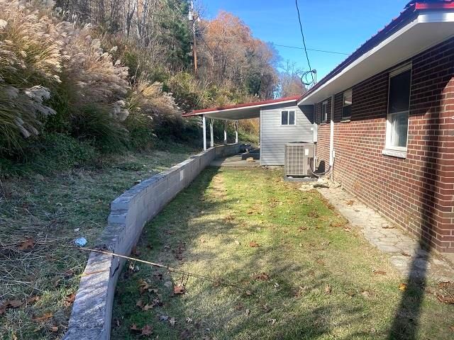 10443 State Route 5, Ashland, KY 41102