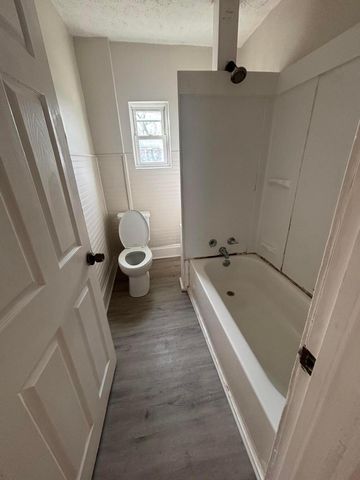 218 Lechner Avenue, Columbus, OH 43223