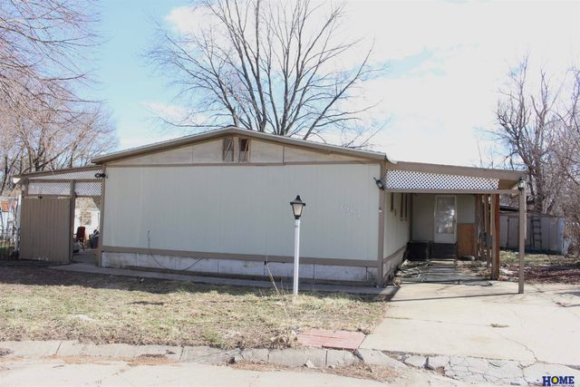 1907 Bellville Circle, Lincoln, NE 68521