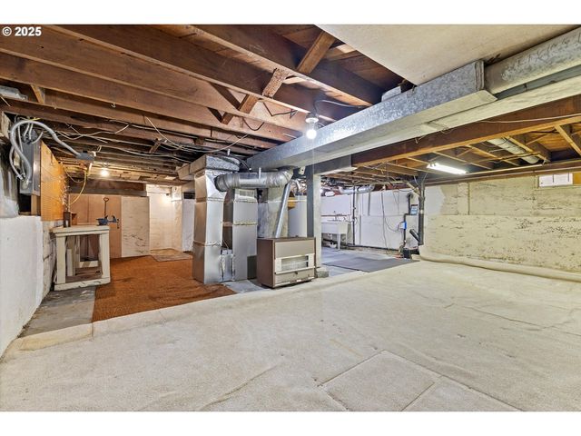 130 Ne BALDWIN St, Portland, OR 97211