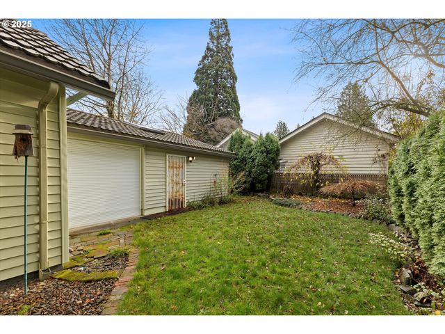 130 Ne BALDWIN St, Portland, OR 97211