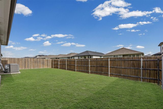 231 Lavaca River LN, Hutto, TX 78634