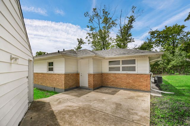 102 Nashua Street, Park Forest, IL 60466