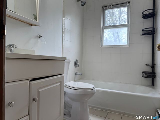 58 Priscilla Lane, Stratford, CT 06615