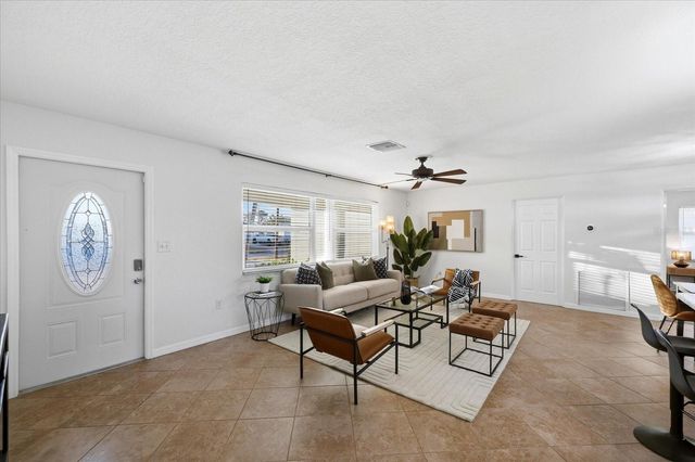 2461 61ST LANE N, St Petersburg, FL 33710