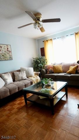 402 Holly Dr 402, Perth Amboy City, NJ 08861
