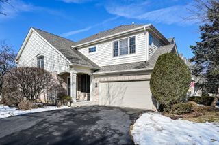 241 Wildflower Lane, La Grange, IL 60525