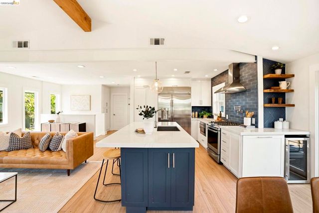 1578 E 38th Street, Oakland, CA 94602