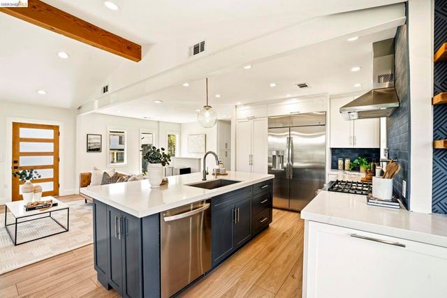 1578 E 38th Street, Oakland, CA 94602