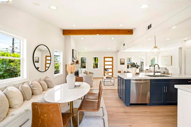 1578 E 38th Street, Oakland, CA 94602