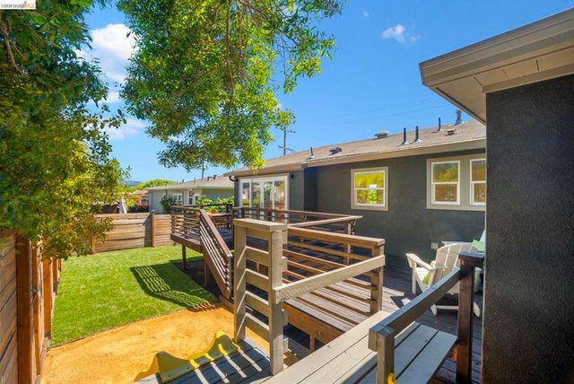 1578 E 38th Street, Oakland, CA 94602