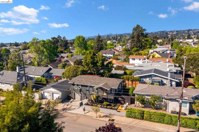 1578 E 38th Street, Oakland, CA 94602