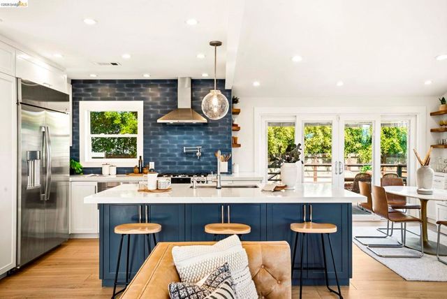 1578 E 38th Street, Oakland, CA 94602