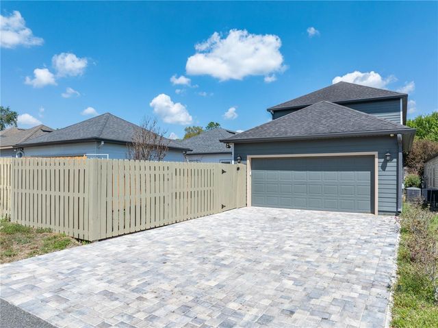 8267 SW 78TH LANE, Gainesville, FL 32608