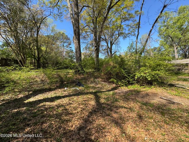 3963 Meadowlane Drive, Jackson, MS 39206