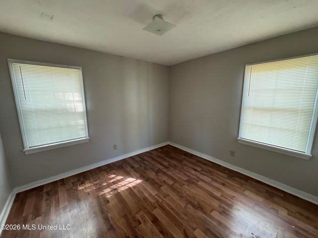 3963 Meadowlane Drive, Jackson, MS 39206