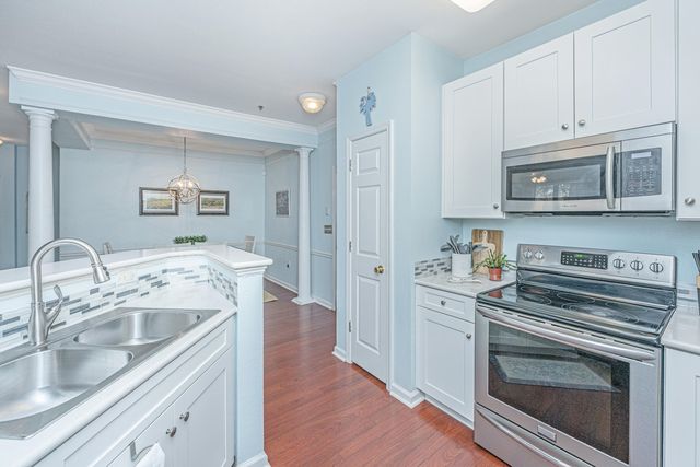 2126 Telfair Way, Charleston, SC 29412