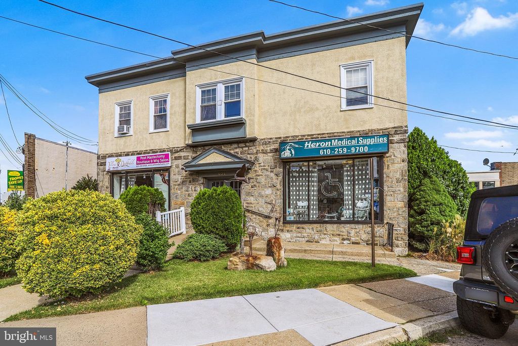 691 BURMONT RD, Drexel Hill, PA 19026
