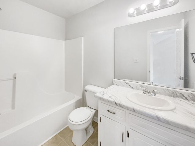 1274 Silver Star Dr, Clarksville, TN 37042