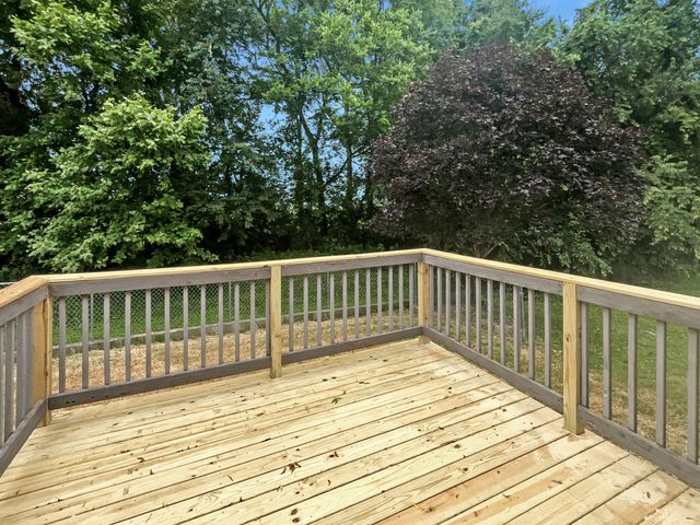 1274 Silver Star Dr, Clarksville, TN 37042